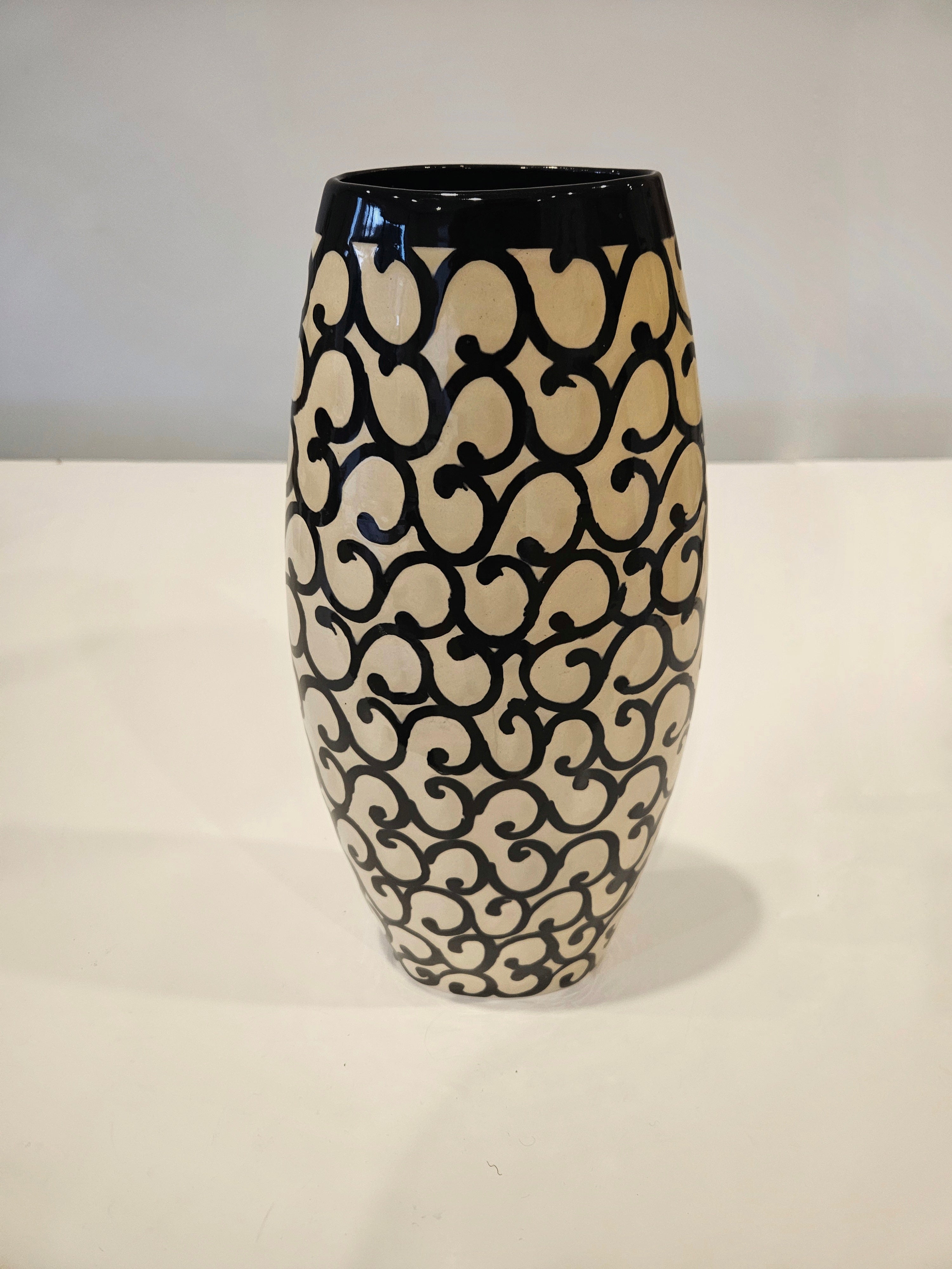 Tall black and white fashion vase arrangement