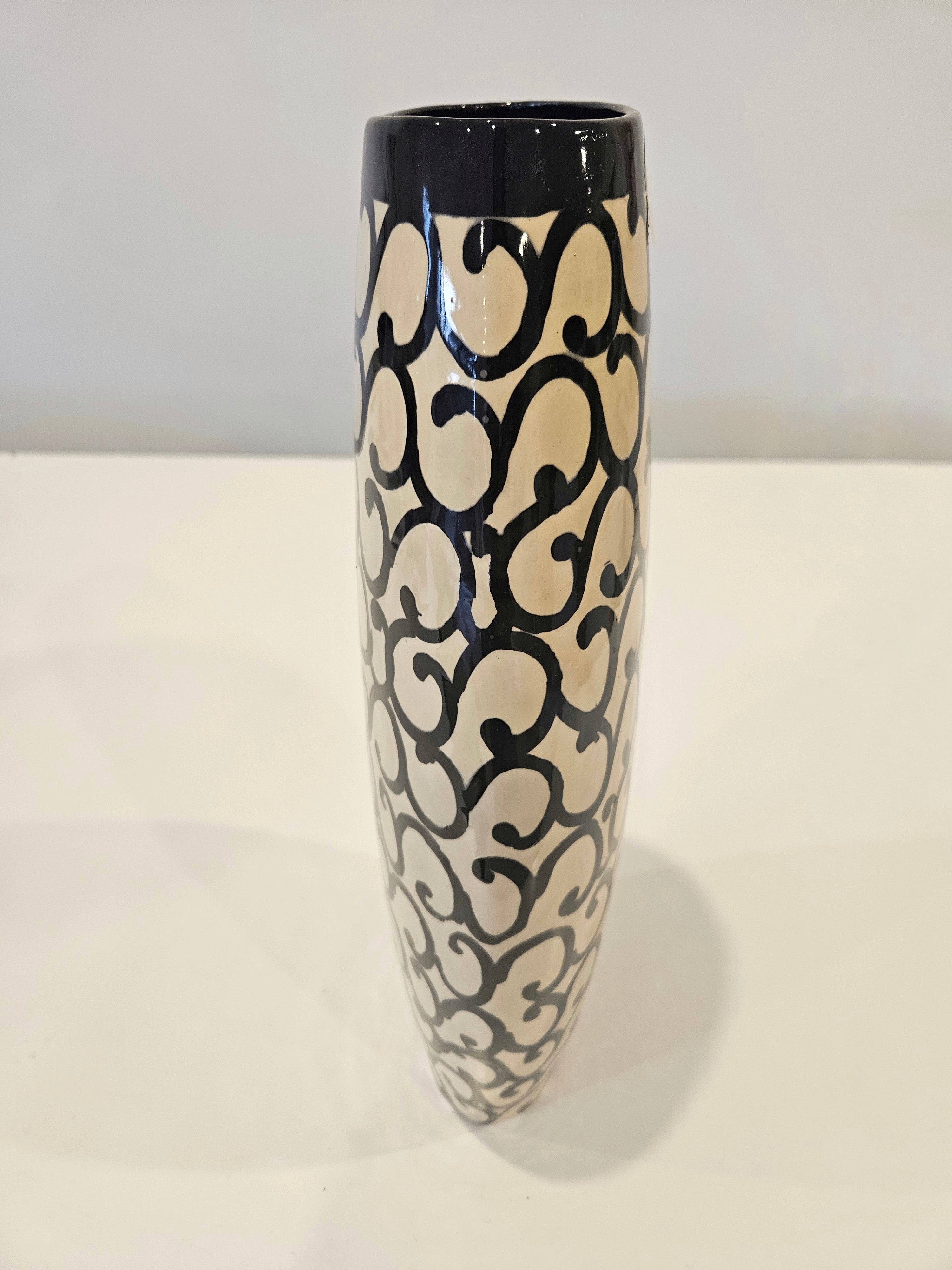 Tall black and white fashion vase arrangement