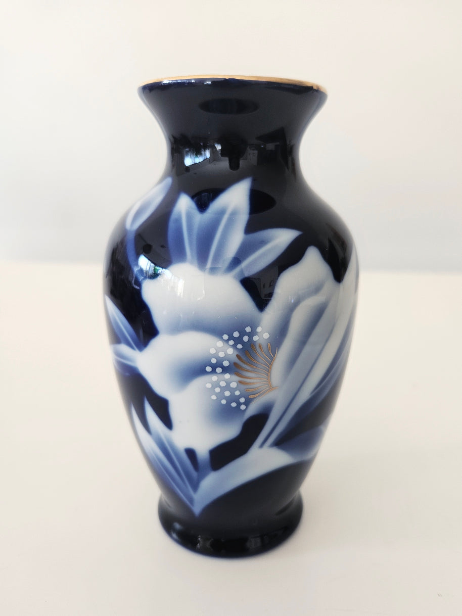 Deep blue Japanese art vase arrangement
