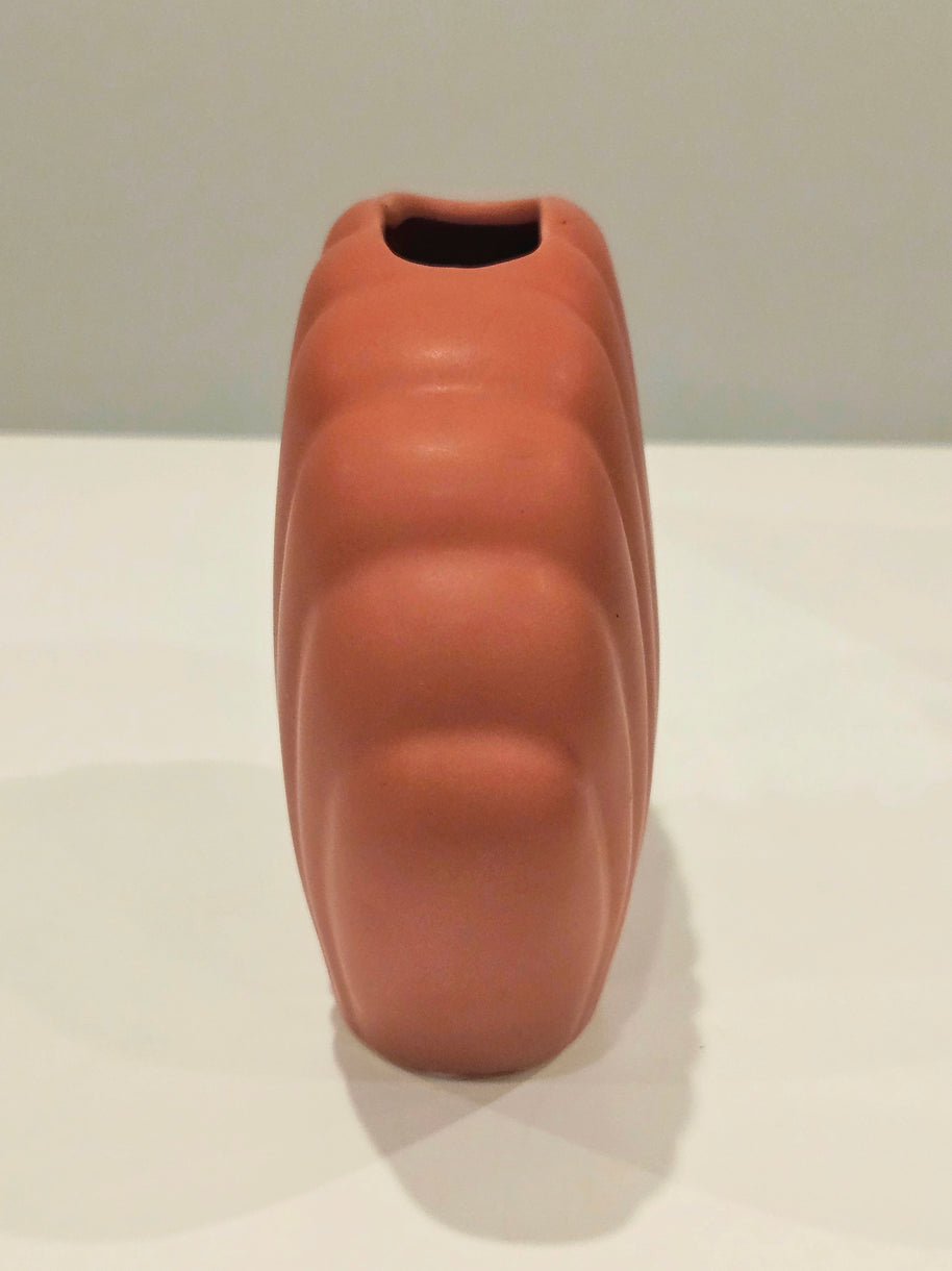 Peachy nude shell vase arrangement