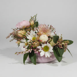 Floral arrangement with pink and white flowers